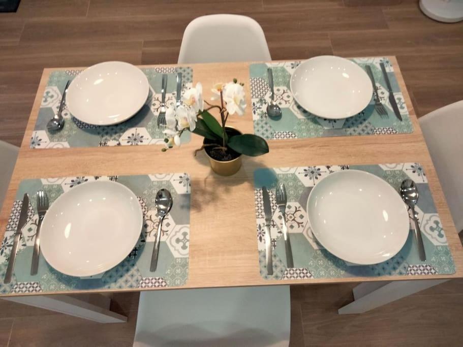 קורדובה Apartamento Loft Al-Nasir Junto Al Casco Historico מראה חיצוני תמונה