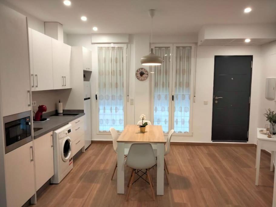 קורדובה Apartamento Loft Al-Nasir Junto Al Casco Historico מראה חיצוני תמונה
